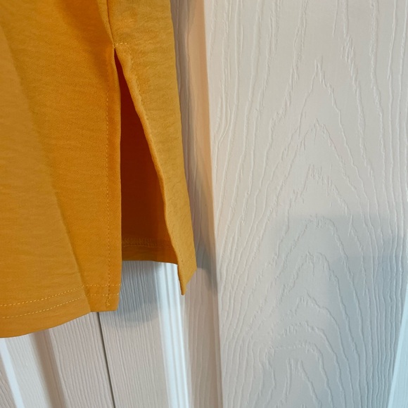 Women’s 3/4 sleeve blouse - Picture 3 of 7